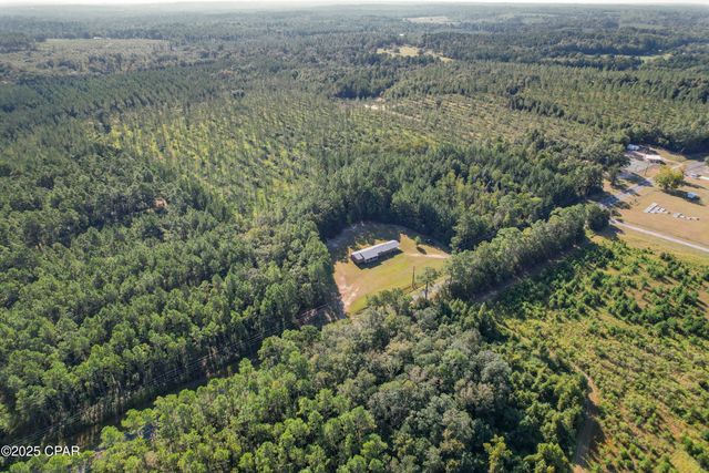 2649 Bonnett Pond Road, Chipley, FL 32428
