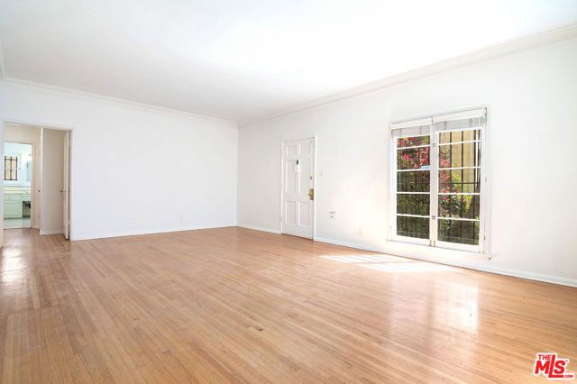 1217 S Alfred Street, Los Angeles, CA 90035
