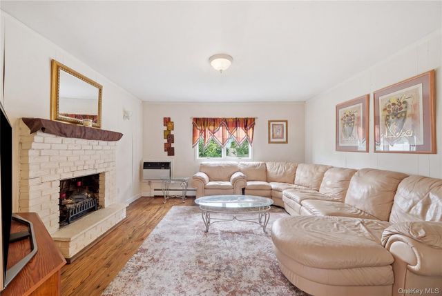 1440 Lincoln Boulevard, Bay Shore, NY 11706