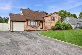 1440 Lincoln Boulevard, Bay Shore, NY 11706