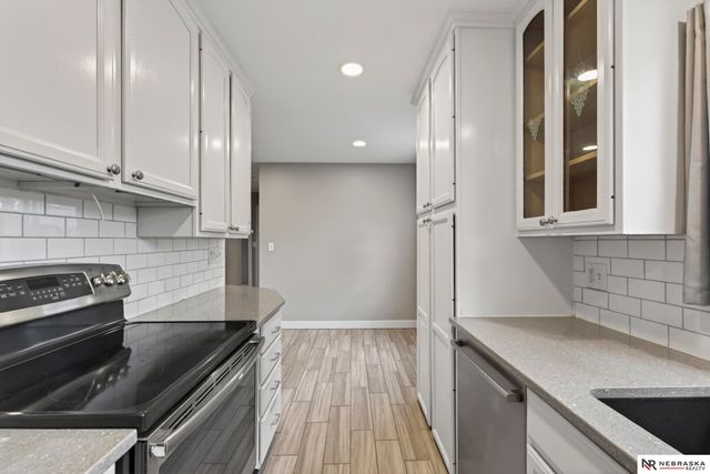 2102 Avery Road, Bellevue, NE 68005
