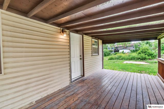 2102 Avery Road, Bellevue, NE 68005