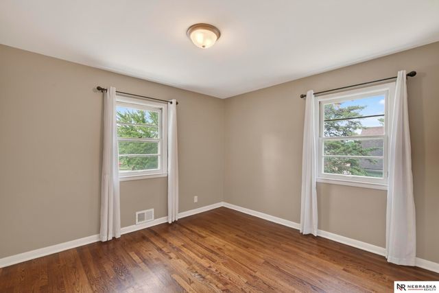 2102 Avery Road, Bellevue, NE 68005