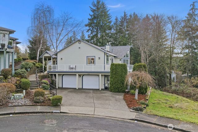 6056 Sandpiper Court, Bremerton, WA 98312