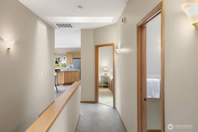 6056 Sandpiper Court, Bremerton, WA 98312