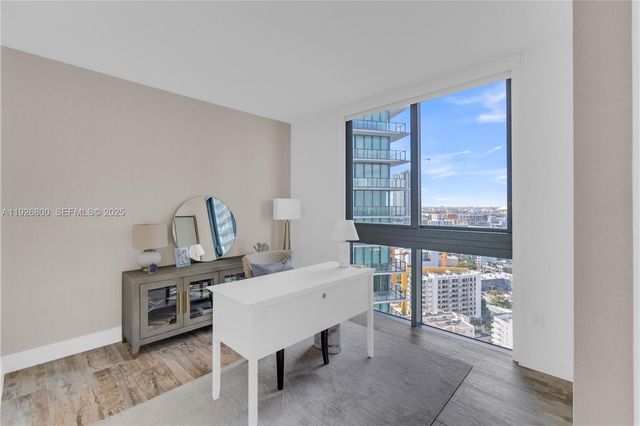 650 NE 32nd St 2901, Miami, FL 33137