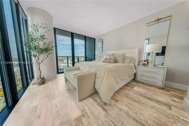 650 NE 32nd St 2901, Miami, FL 33137