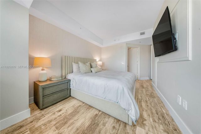 650 NE 32nd St 2901, Miami, FL 33137