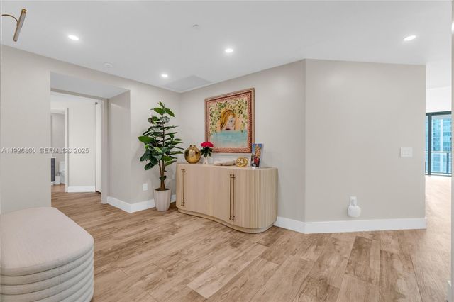 650 NE 32nd St 2901, Miami, FL 33137