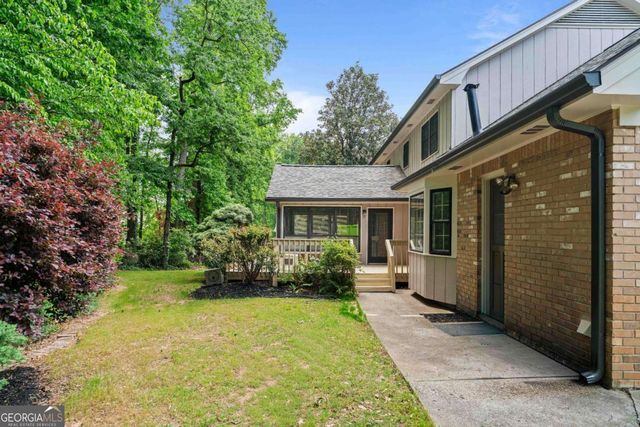 4955 Mill Stream Court, Atlanta, GA 30338