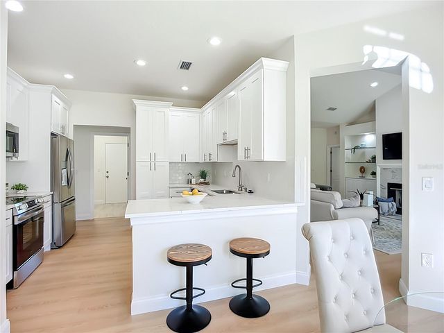 2960 SANDRINGHAM PLACE, Sarasota, FL 34235