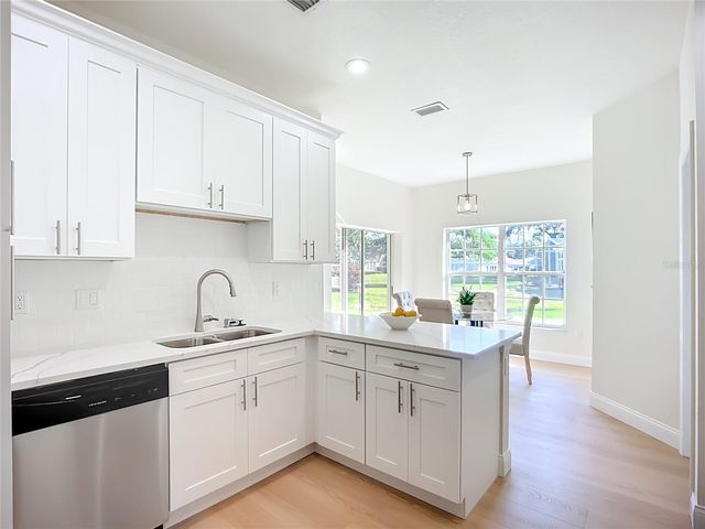2960 SANDRINGHAM PLACE, Sarasota, FL 34235