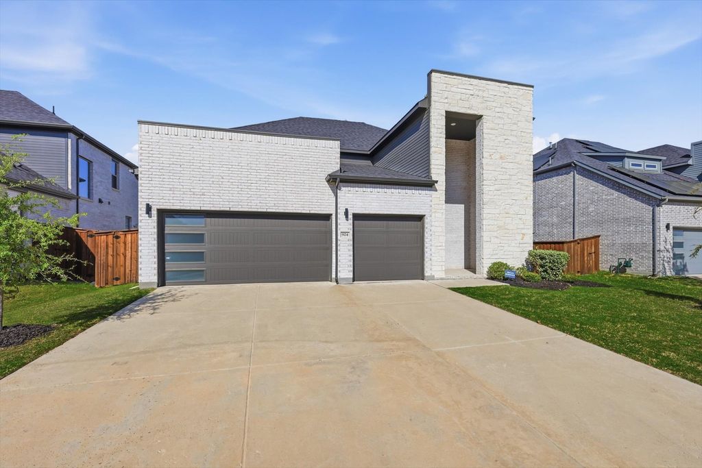 924 Newcastle Drive, Allen, TX 75013