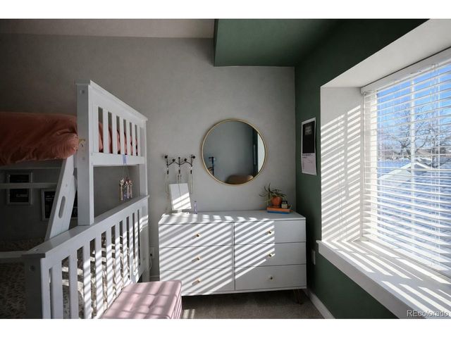 9423 Lou Dr, Thornton, CO 80260