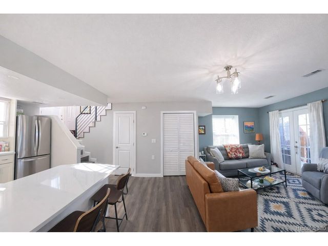 9423 Lou Dr, Thornton, CO 80260