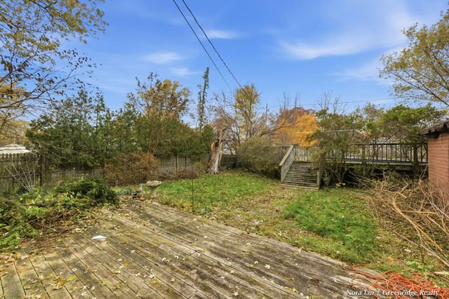 23 E 35th Street, Holland, MI 49423