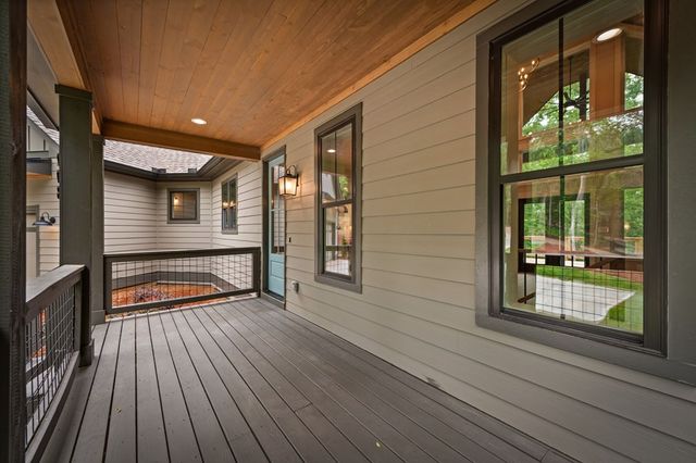 298 Lower Creek Trail, Ellijay, GA 30540