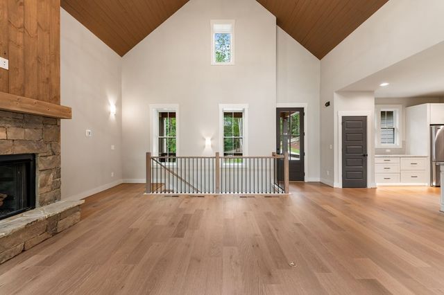 298 Lower Creek Trail, Ellijay, GA 30540