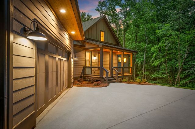 298 Lower Creek Trail, Ellijay, GA 30540