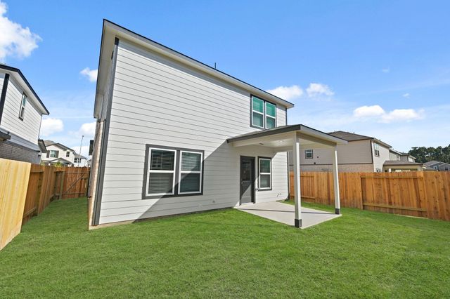 210 Brazen Forest Trail, Magnolia, TX 77354