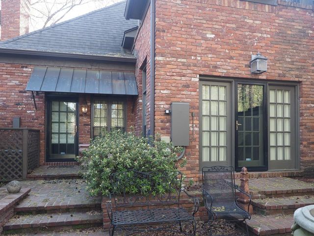 253 WINDOVER GROVE DR, Memphis, TN 38111