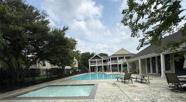 2100 Tanglewilde Street 626, Houston, TX 77063