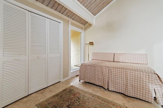 104 W Spearfish Lane, Jupiter, FL 33477