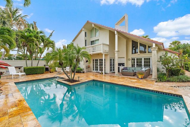 104 W Spearfish Lane, Jupiter, FL 33477
