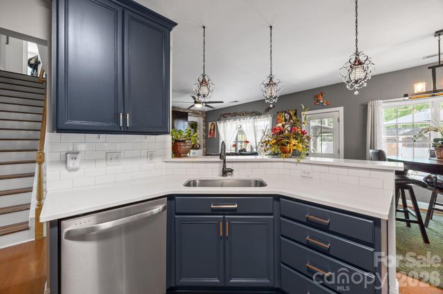 8821 Hambright Road, Huntersville, NC 28078