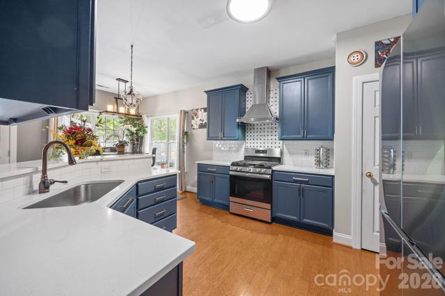 8821 Hambright Road, Huntersville, NC 28078