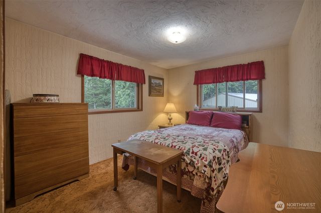 1417 Stanford Drive, Cosmopolis, WA 98537