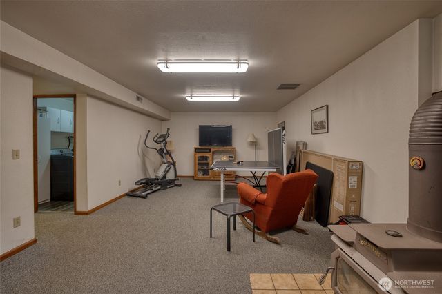 1417 Stanford Drive, Cosmopolis, WA 98537