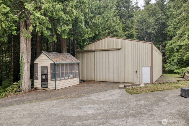 1417 Stanford Drive, Cosmopolis, WA 98537