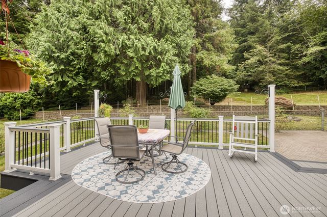 1417 Stanford Drive, Cosmopolis, WA 98537