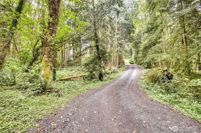 1417 Stanford Drive, Cosmopolis, WA 98537