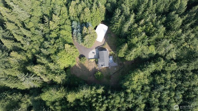 1417 Stanford Drive, Cosmopolis, WA 98537