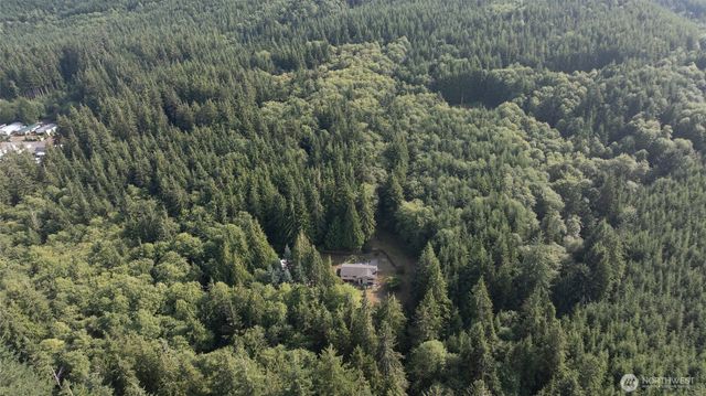 1417 Stanford Drive, Cosmopolis, WA 98537