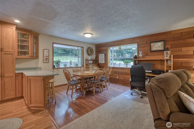 1417 Stanford Drive, Cosmopolis, WA 98537