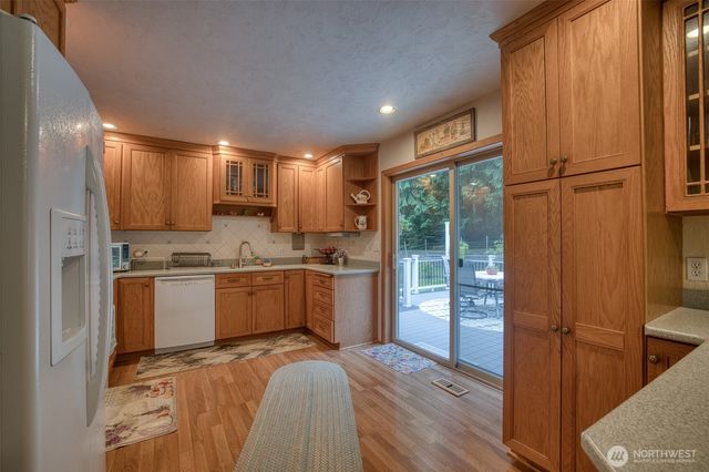 1417 Stanford Drive, Cosmopolis, WA 98537