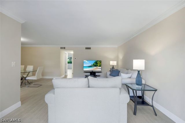 3200 Gulf Shore BLVD N 115, Naples, FL 34103