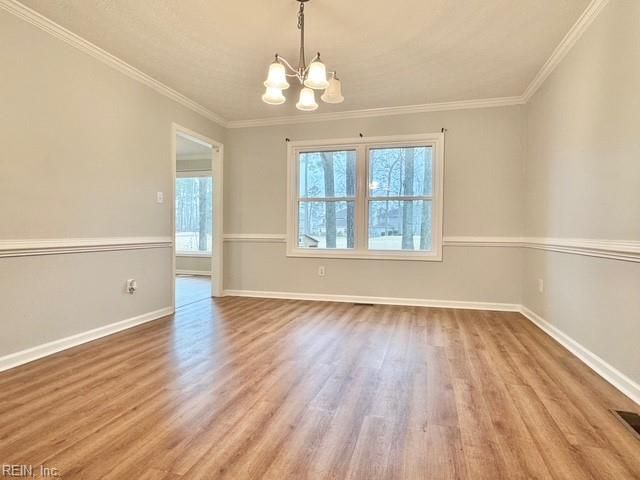 905 Edgewater DR, Newport News, VA 23602