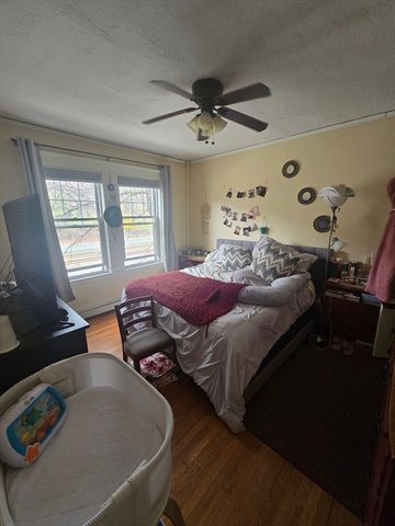 1714 Commonwealth Ave 5, Boston, MA 02135