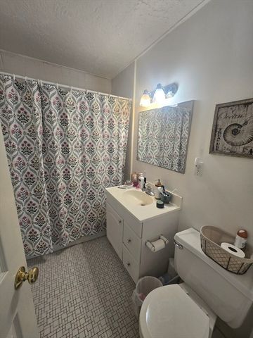 1714 Commonwealth Ave 5, Boston, MA 02135