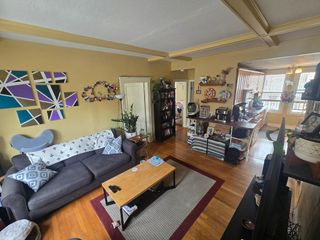 1714 Commonwealth Ave 5, Boston, MA 02135