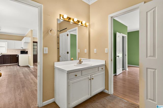 846 HONEYSUCKLE DRIVE, Fultondale, AL 35068