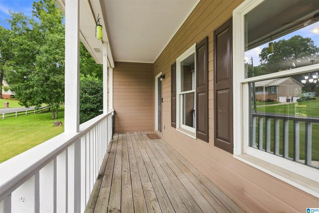 846 HONEYSUCKLE DRIVE, Fultondale, AL 35068