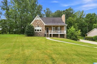 846 HONEYSUCKLE DRIVE, Fultondale, AL 35068