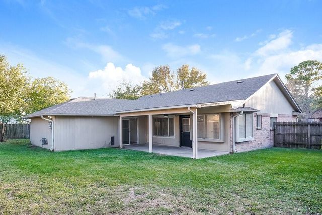 9506 Lost Eagle Drive, Houston, TX 77064