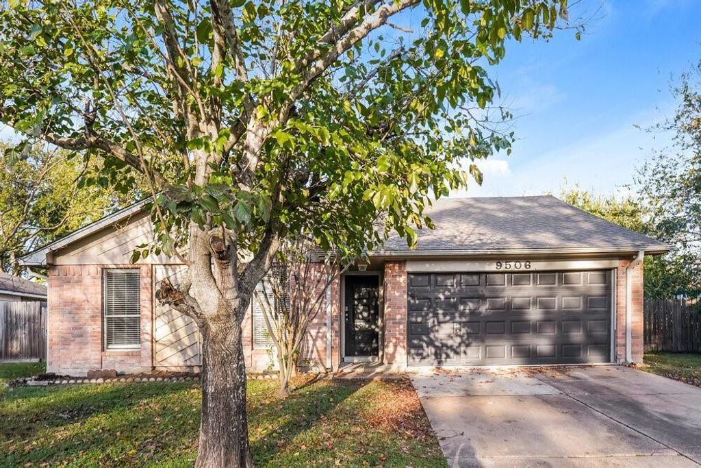 9506 Lost Eagle Drive, Houston, TX 77064