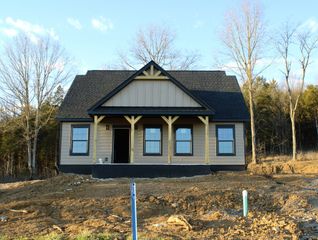 138 Alice Preston Loop, Gordonsville, TN 38563